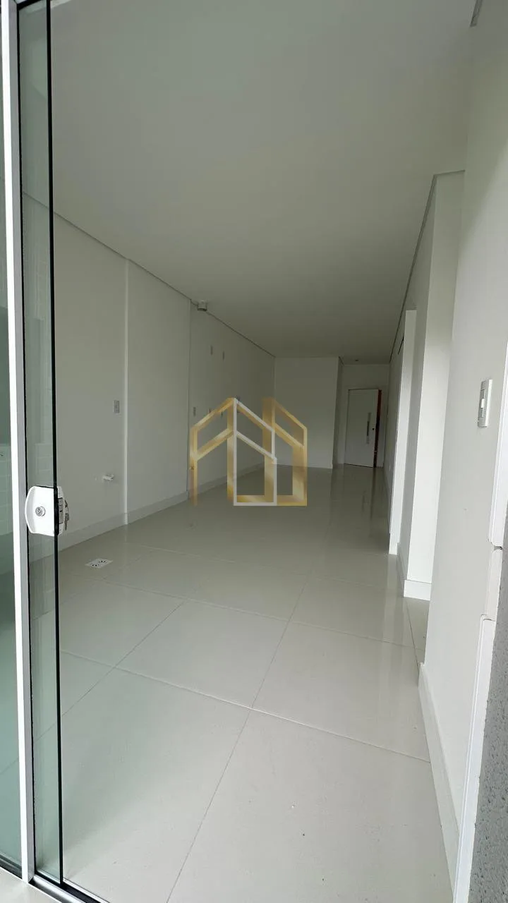 Apartamento 2q em Perequê, Porto Belo SC