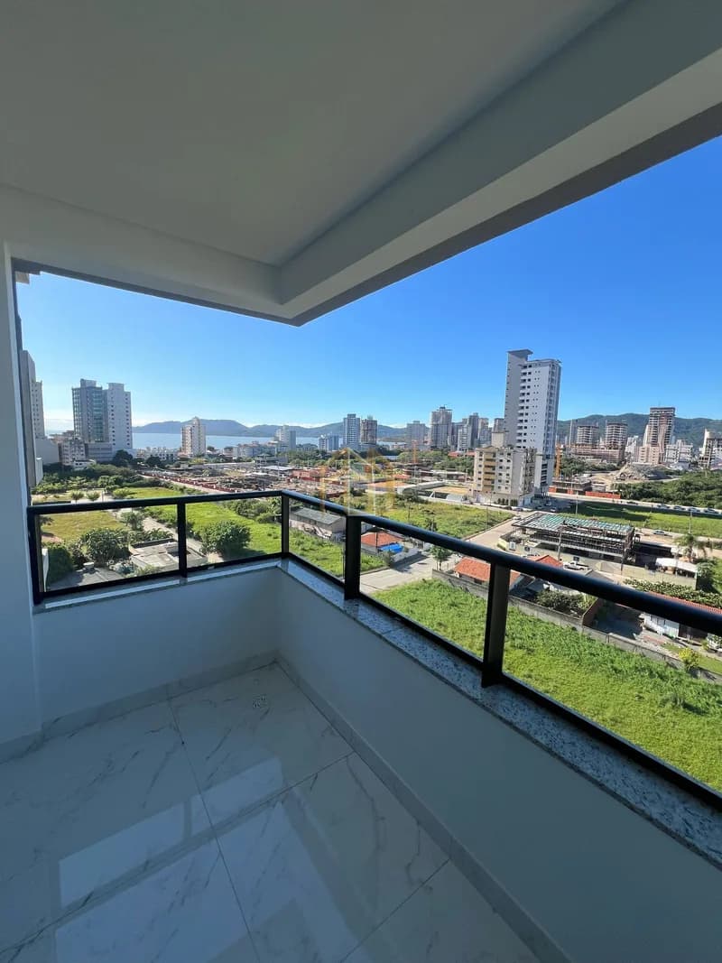 Apartamento 2q em Balneário Perequê, Porto Belo SC