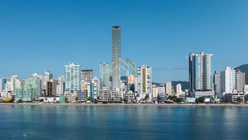 Apartamento 4q em Meia Praia, Itapema SC