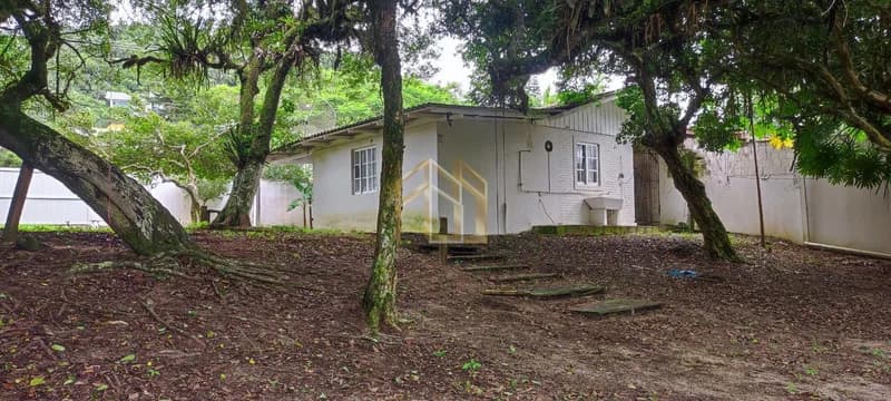 Terreno em Estaleiro Grande, Balneário Camboriú SC