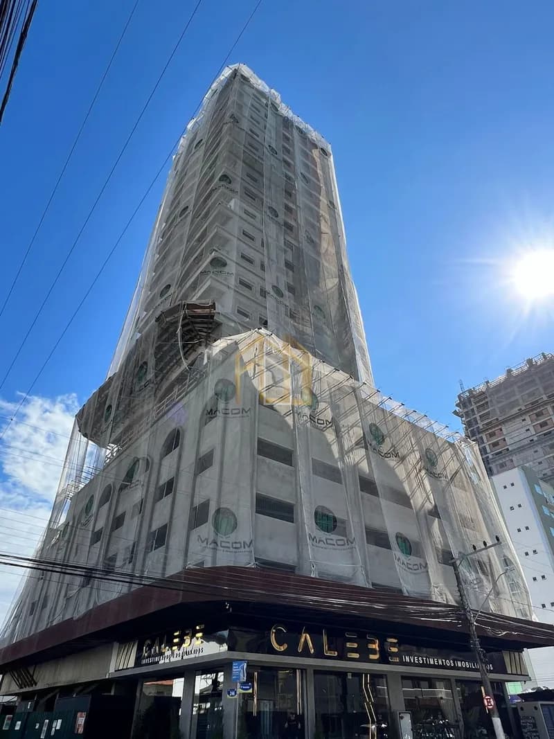 Apartamento 3q em Meia Praia, Itapema SC