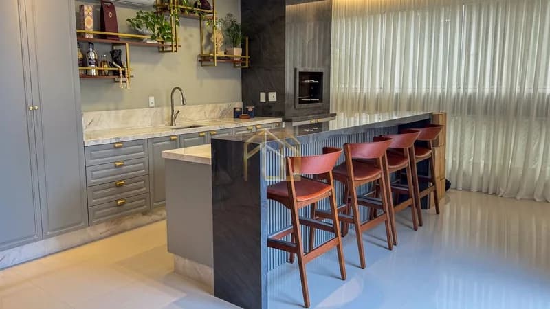 Apartamento 4 dorm. em Meia Praia, Itapema/SC — Marie Antoinette · foto 3 | Família Broker