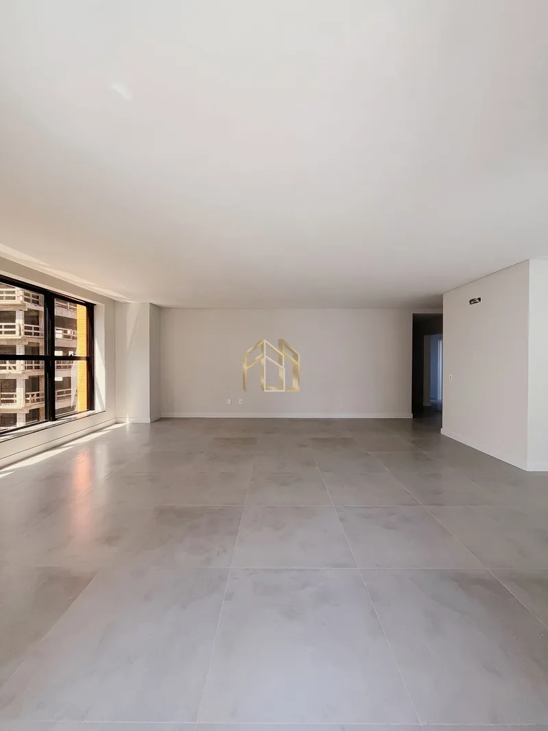 Apartamento 3q em Perequê, Porto Belo SC
