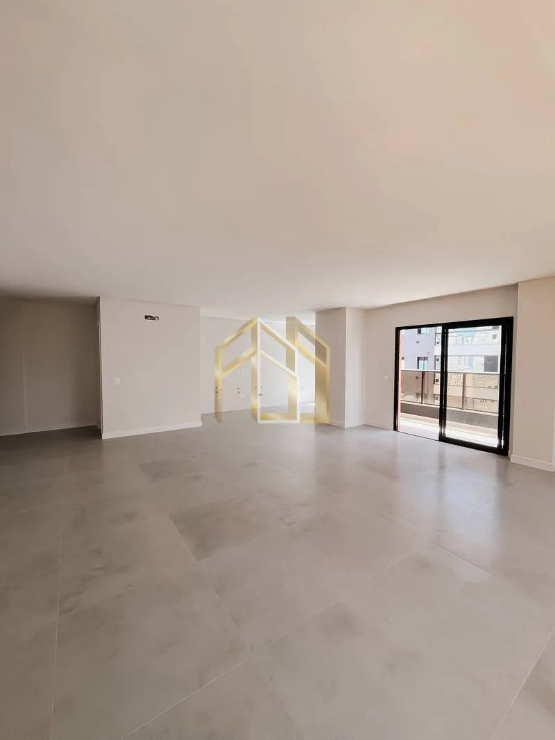 Apartamento 3q em Perequê, Porto Belo SC