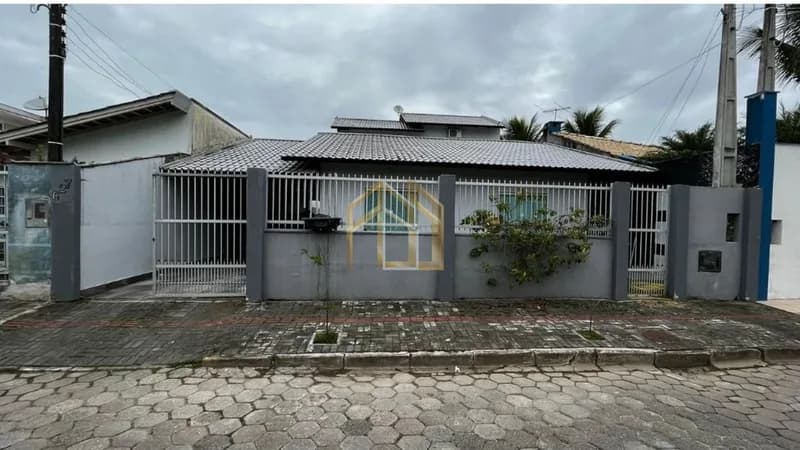 Casa 5q em Centro, Balneário Piçarras SC