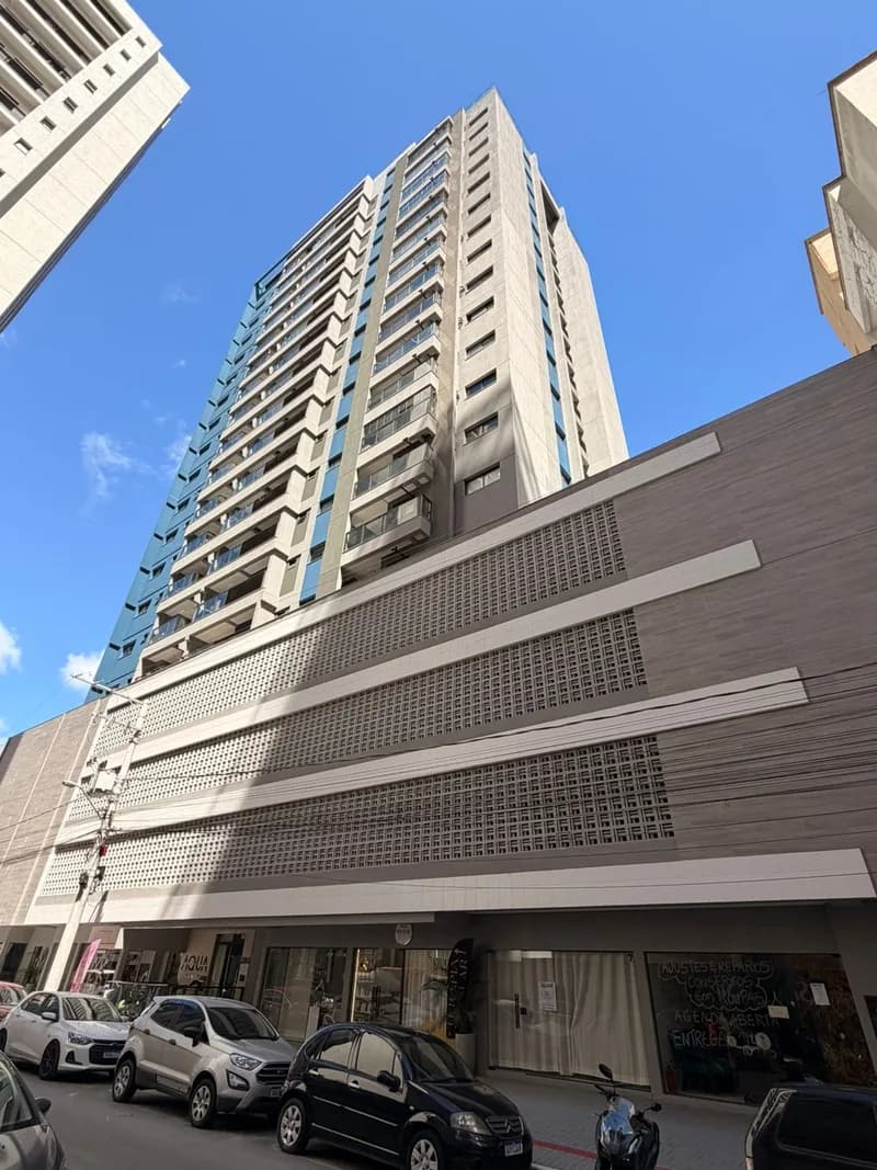 AQUA TOWER