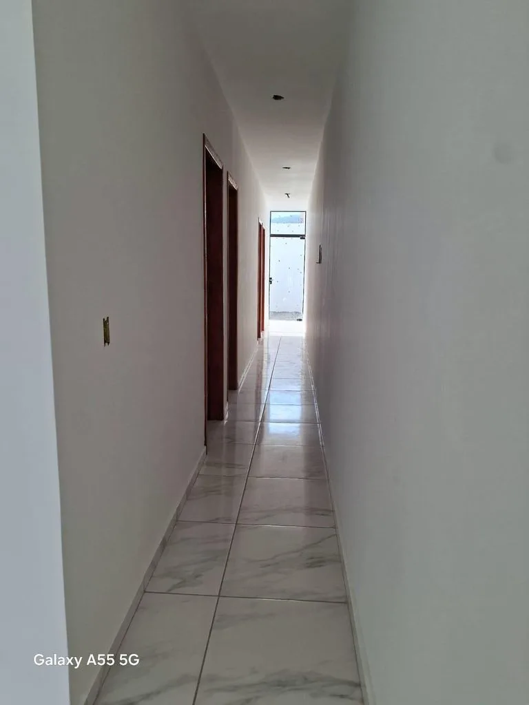 Casa 2 dorm. em Bairro Itacolomi, Balneário Piçarras/SC · foto 3 | Família Broker