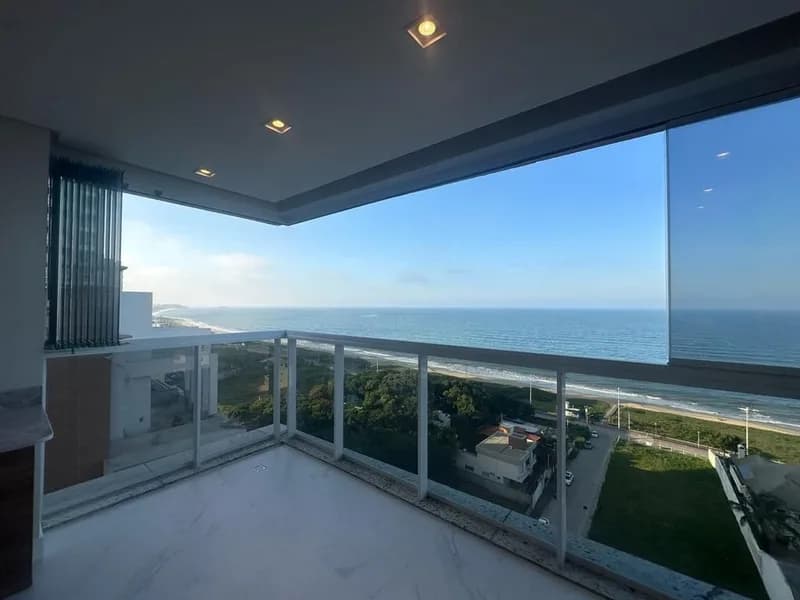 Apartamento 3 dorm. em Itacolomi, Balneário Piçarras/SC · destaque | Família Broker