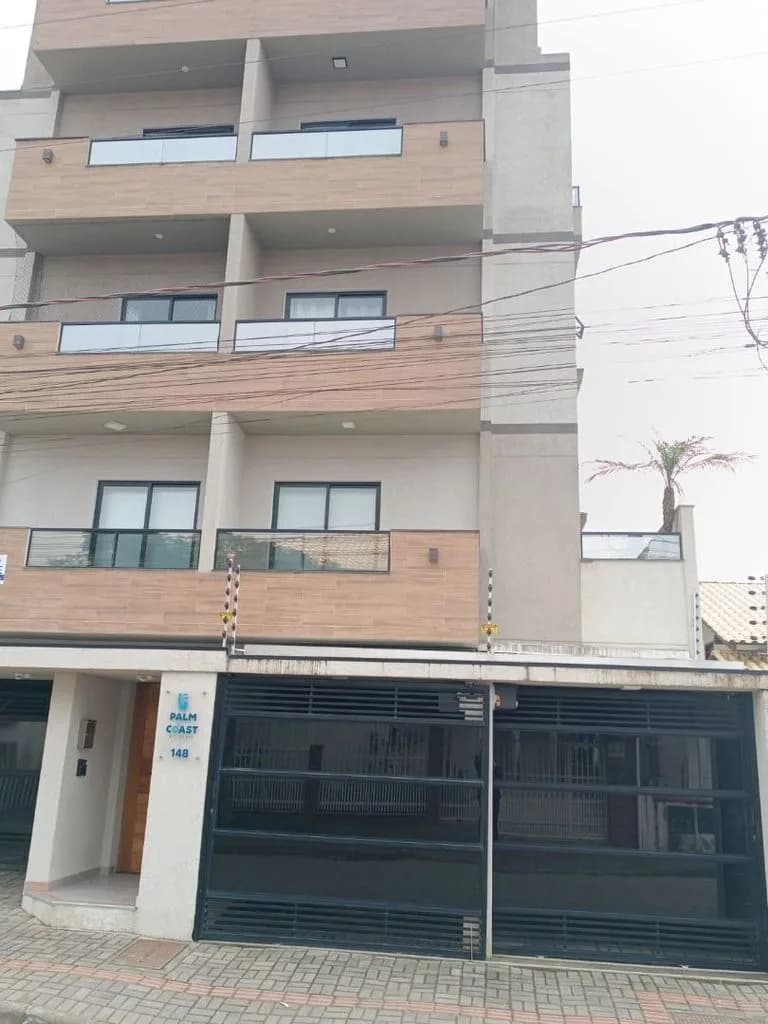 Apartamento 2 dorm. em Itacolomi, Balneário Piçarras/SC · destaque | Família Broker