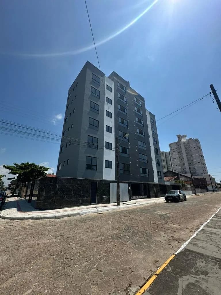 Apartamento 3 dorm. em Centro, Balneário Piçarras/SC · foto 3 | Família Broker
