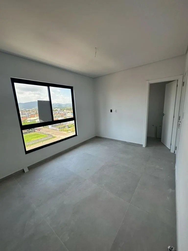 Apartamento 3 dorm. em Centro, Balneário Piçarras/SC · foto 4 | Família Broker