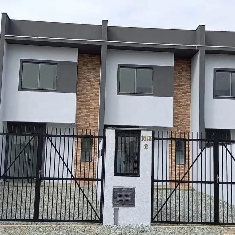 Casa 2 dorm. em Itacolomi, Balneário Piçarras/SC · foto 3 | Família Broker