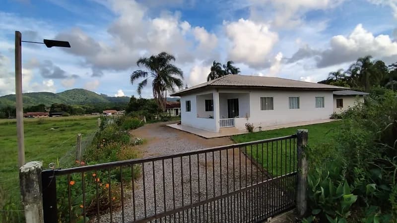 Terreno em Nossa Senhora da Paz, Balneário Piçarras/SC · destaque | Família Broker